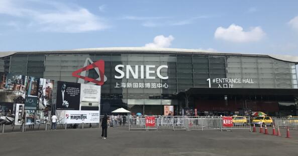 上海浦東新國際博覽中心地址在哪里？該怎么走？